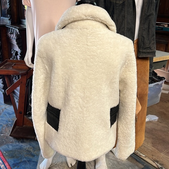 Shearling and leather jacket - Picture 3 of 8